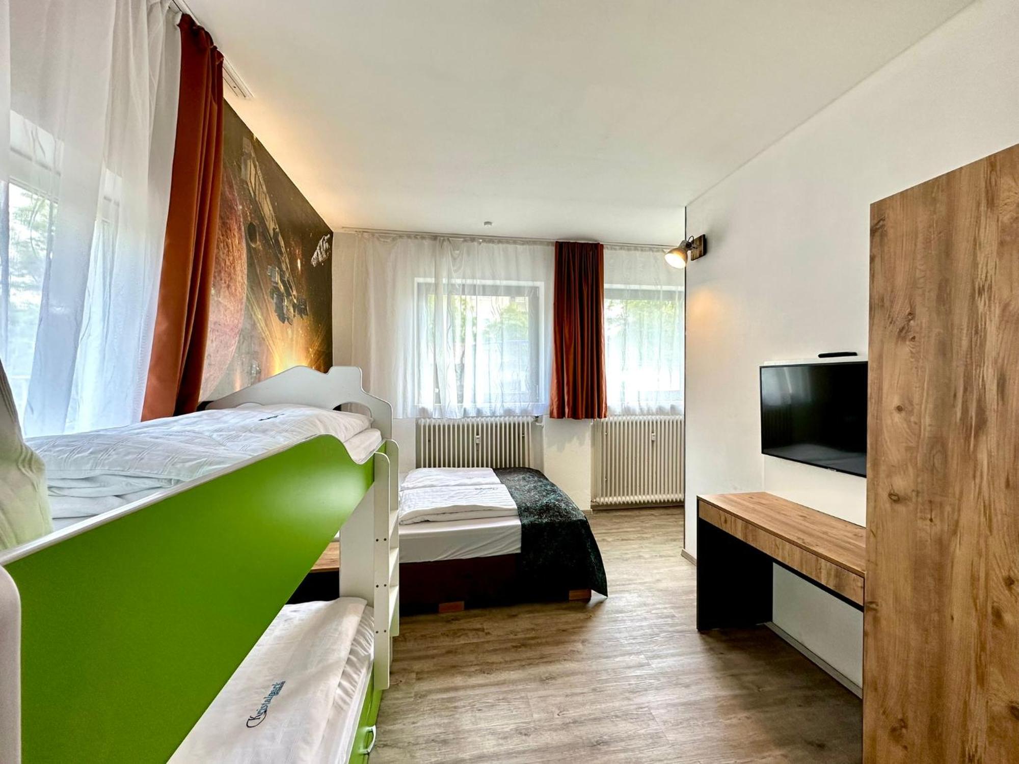 Pension Kristalpark Günzburg Zewnętrze zdjęcie
