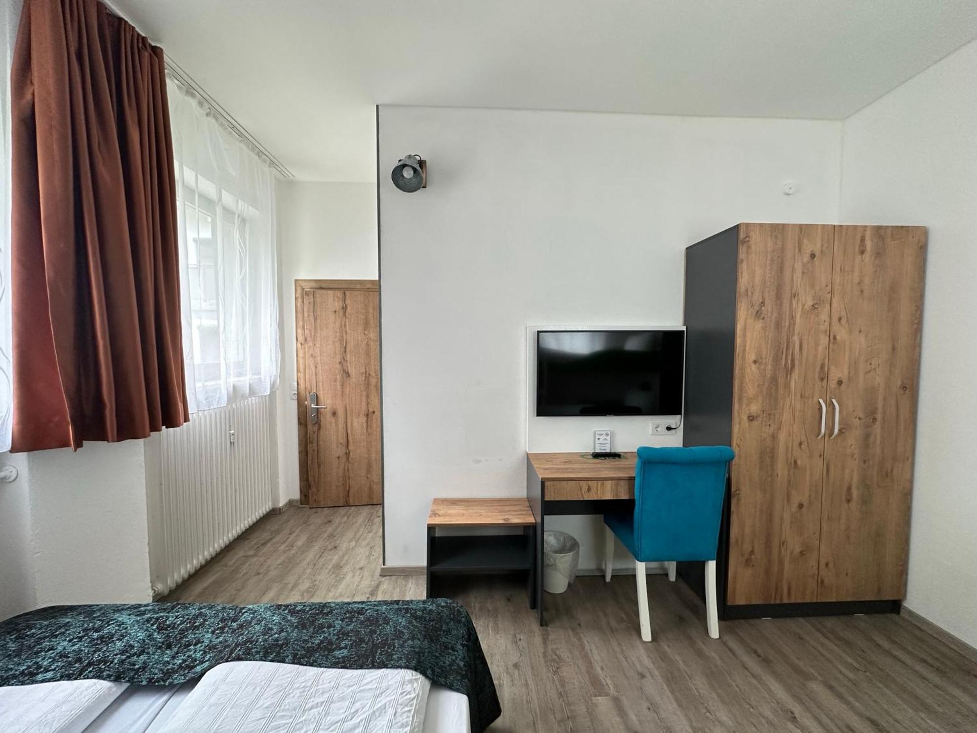 Pension Kristalpark Günzburg Zewnętrze zdjęcie